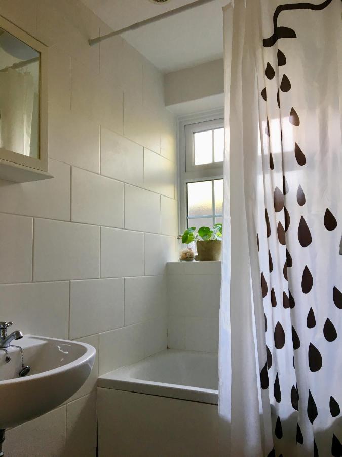 Bodriggy Barn Holiday Cottage Near St Ives Хейл Екстериор снимка