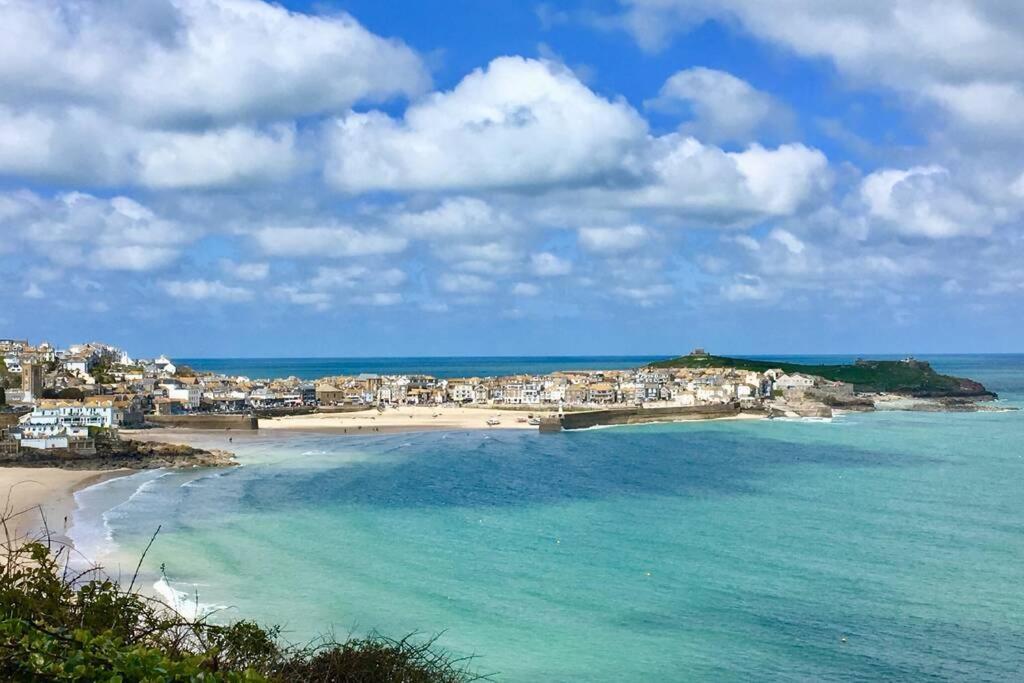 Bodriggy Barn Holiday Cottage Near St Ives Хейл Екстериор снимка